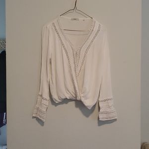 💫 2/$25 • White Blouse
